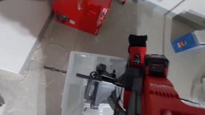 Торцовочная пила Milwaukee M18 FMS254 . Мини-обзор