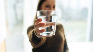 Как научиться меньше кушать и начать худеть