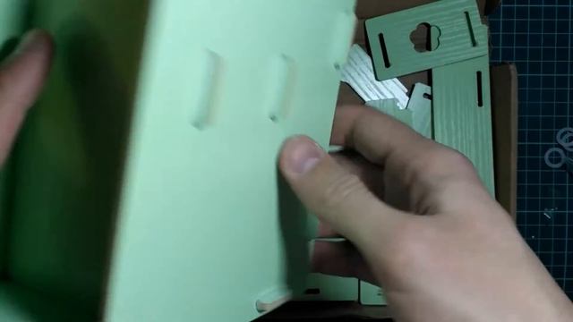 Ящик для бижутерии и наклейки смотреть онлайн