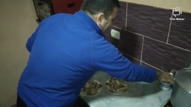" МУЖУЖИ " Рецепт  народного  блюда  из Cвиных ножек