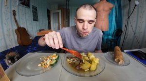 МУКБАНГ КАРТОШКА / ШПРОТЫ В МАСЛЕ / САЛАТ ВИТАМИННЫЙ / БАГЕТ / ОБЖОР / EATING Mukbang ASMR АСМР