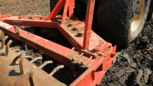 Весенняя подготовка почвы под виноградники