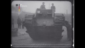 Немцы и английский танк