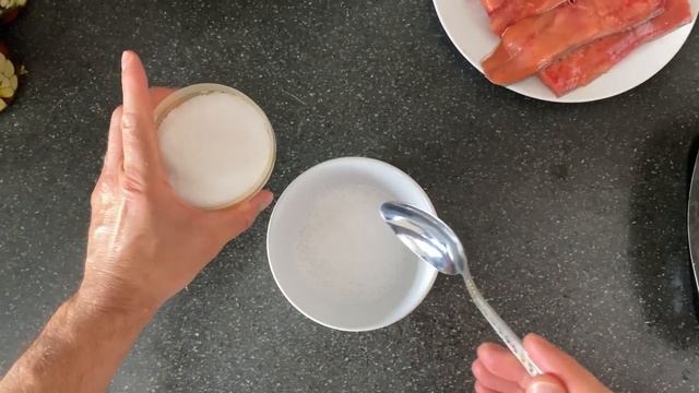 Солим Красную рыбу на Новогодний стол! Как засолить красную рыбу? смотреть онлайн
