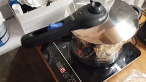 Скумбрия за 15 минут на пару в скороварке.