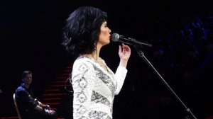 ИДЕАЛЬНАЯ МАТЬ просыпается в пять... • Сола Монова