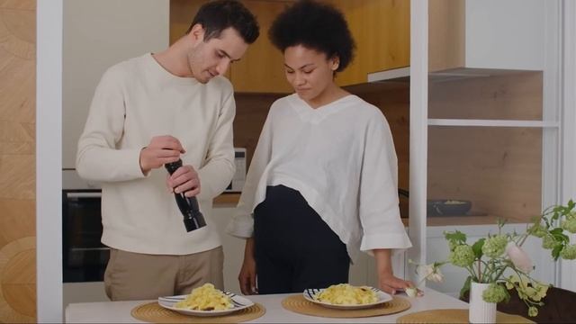 ПОЧЕМУ ПЛАЧУТ БЕРЕМЕННЫЕ ЖЕНЩИНЫ | 15 самых реальных историй когда плачут во время беременности смотреть онлайн