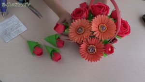 Осенняя корзина с цветами из конфет. Подарки своими руками. Diy Buket7ruTV