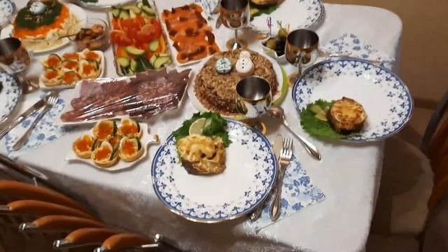 Сервировка праздничного стола. Красивое оформление! Смотрите до конца! (2021 год)