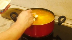 Сырный суп из горбуши (вкусно,быстро,бюджетно)