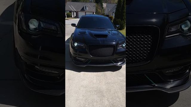 2020 Chrysler 300S 5.7 V8 gets New Mods * Hellcat Reps, 5 inch Tips, SRT rear bumper & More смотреть онлайн