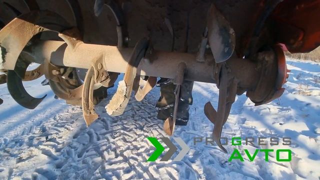 Купить японский минитрактор с куном погрузчиком или ковшом /фронтальной установкой HINOMOTO NX23
