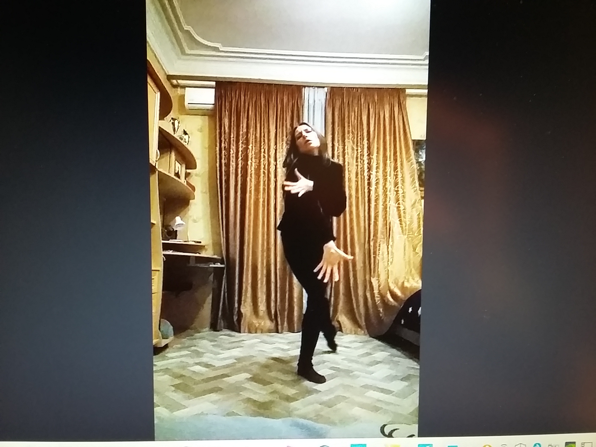 Романс, Н. Гумилёв - балерина Маргарита Андреева смотреть онлайн