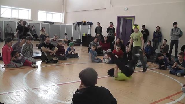 Сабиров Эмиль vs Лабзан Марк смотреть онлайн