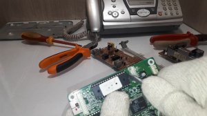 Факс на радиодетали. Сравнение двух моделей на содержание радиодеталей.