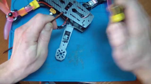 замена подшипника бк мотора квадрокоптера смотреть онлайн