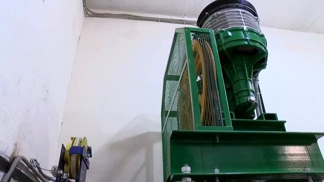 Лифт  единственный способ быстро и комфортно добраться до своей квартиры в многоэтажном доме.