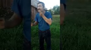 МужИк под грибами