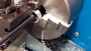 Делаем масленку с кисточкой. Тест резьбового резца для внутренней резьбы.