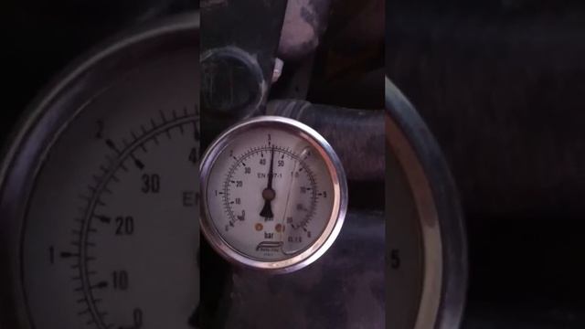 Ford modular 4.6L V8 oil pressure testing смотреть онлайн