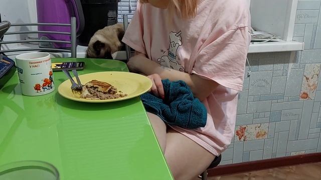 Киску видно. смотреть онлайн