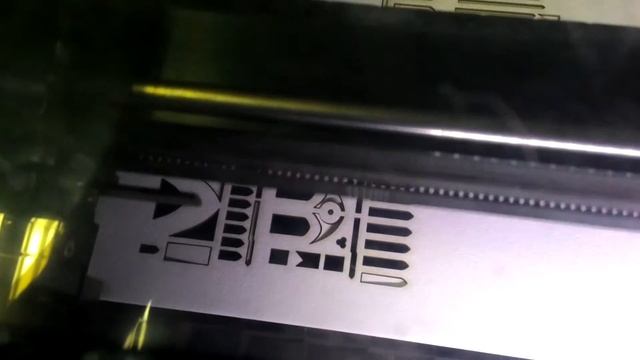 Резка картона лазером смотреть онлайн