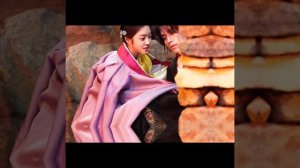 ЛИ ДОН УК & ЧО БО-А. фото актера и актрисы.