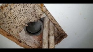 Как почистить трубу, если не сливается вода в раковине