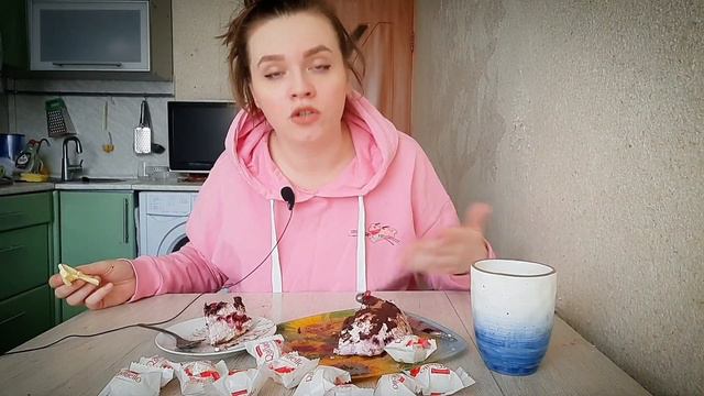 МУКБАНГ| А как вы поступаете , когда в ваших отношениях конфликты??🤔 смотреть онлайн