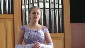 Юлия Пивень "Желтенькая птичка"