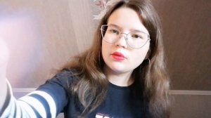 АСМР? Макияж бумажной косметикой?