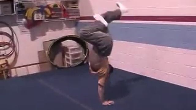 Break Dance vs Capoeira смотреть онлайн