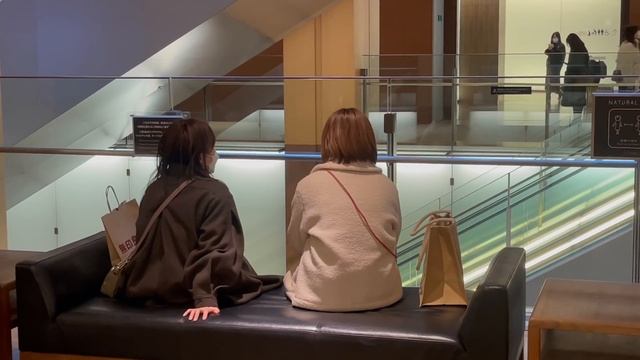 Жизнь в Токио. Tokyo Midtown/Roppongi в воскресенье. смотреть онлайн