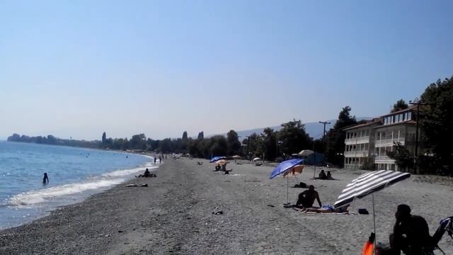 Какой пляж в Греции Лептокария.