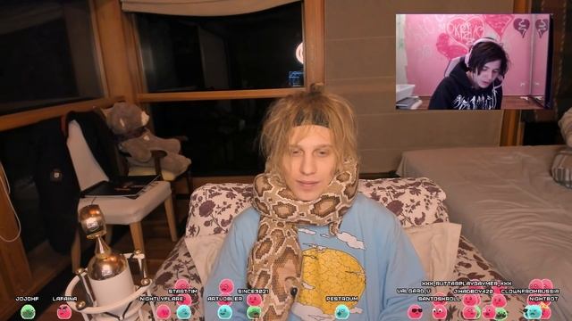 ПЛОХОЙ ПАРЕНЬ УЧИТ ЖОЖО РЕПЕРСКИМ СЛОВАМ смотреть онлайн