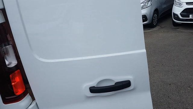 Renault trafic business swb 2016 66 reg смотреть онлайн