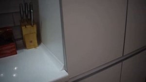 Кухня из итальянского пластика в алюминиевой рамке, с матовыми фасадами