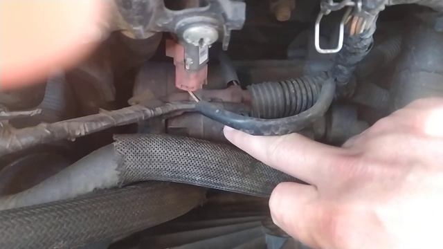 Осторожно, провод на стартер Renault Scenic 2, Megane 2 смотреть онлайн