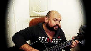ОДНООБРАЗНЫЕ МЕЛЬКАЮТ / КРАСИВЫЙ РОМАНС ПОД ГИТАРУ