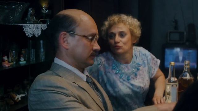 12 CHAIRS Official Trailer (2016) смотреть онлайн