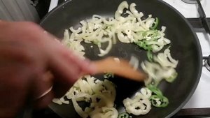 Удон со свининой (свинина "стир-фрай"). Азиатское блюдо из доступных продуктов.