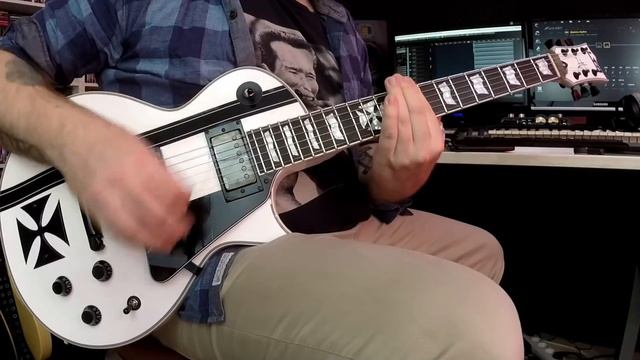 Jon Symons - 'Out Of Mind' playthrough (OwnHammer Core Tone Bundle) смотреть онлайн