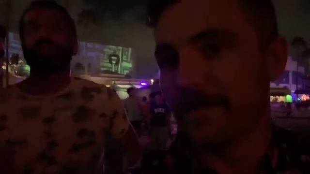 Killer Clowns from Outer Space Halloween Horror Nights 2019 Review смотреть онлайн