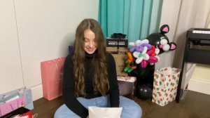 Распаковка подарков на день рождения! Мне 13 лет!