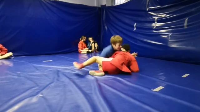 ДЕНЬ БОРЬБЫ НАКАНУНЕ СОРЕВНОВАНИЙ. САМБО ДЕТИ смотреть онлайн