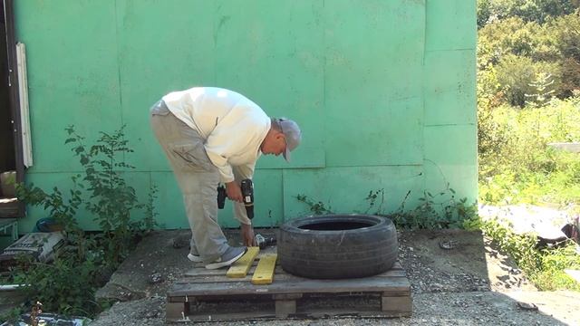 Инновации в пчеловодстве. Пчеловождение в альпийских ульях по новому. Подставки под корпуса. смотреть онлайн