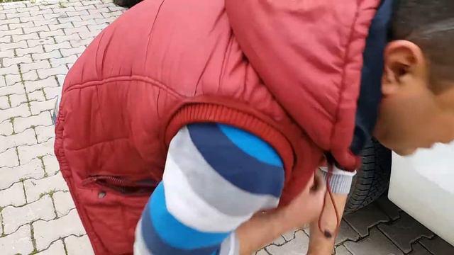 Isuzu D Max yedek lastiği (stepne) nasıl sökülüp takılır? смотреть онлайн