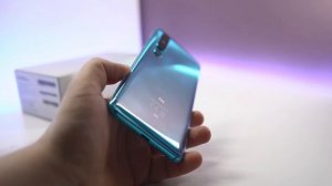 Обзор Xiaomi Mi 10, дорогой и косячный.  / QUKE.RU /