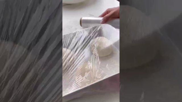 Настоящая неаполитанская пицца с хрустящей корочкой?