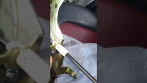 Заклинило замок задней пассажирской двери